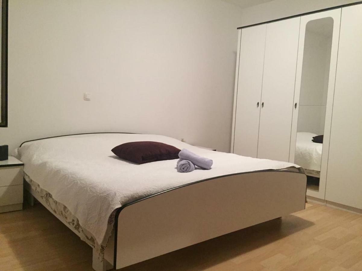 Apartment Stela Rab Town Luaran gambar